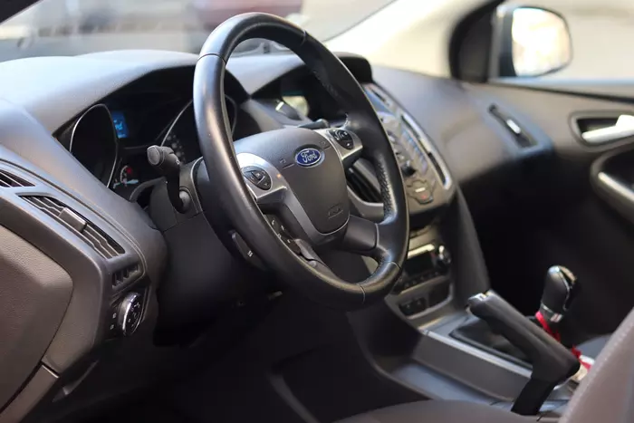 MK3-as Ford Focus belseje - kormny, mszerfal