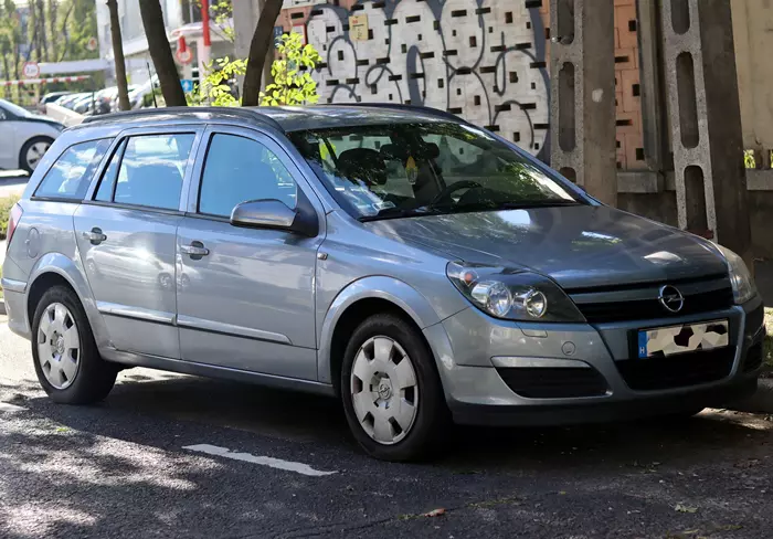 Opel Astra kombi